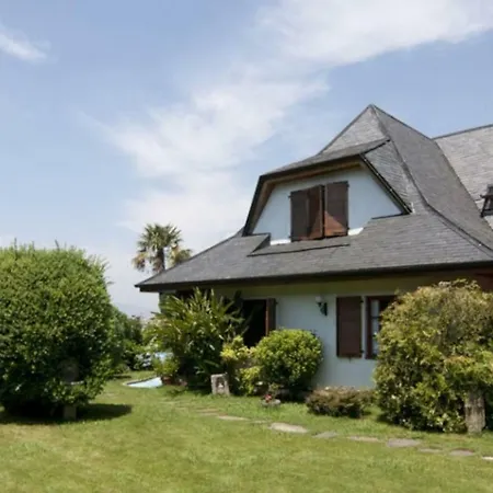 Holiday home Con Piscina Y 2000 M De Jardin