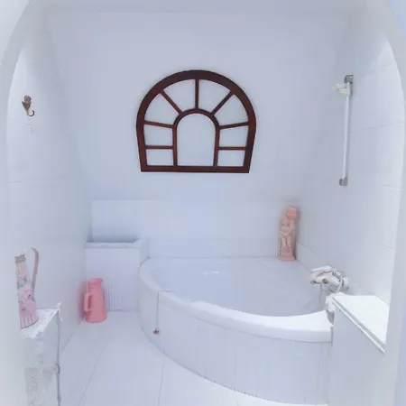 Holiday home Con Piscina Y 2000 M De Jardin *